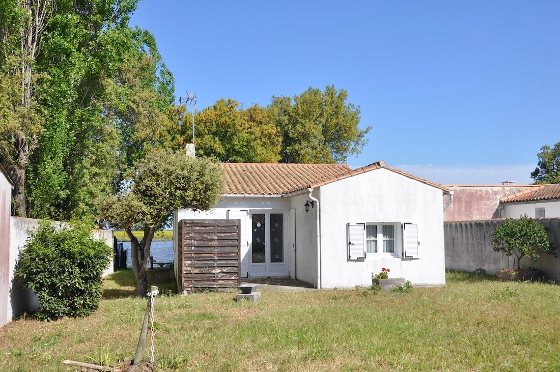House in Ars-en-Ré, Nouvelle-Aquitaine, France 2 - 18009447