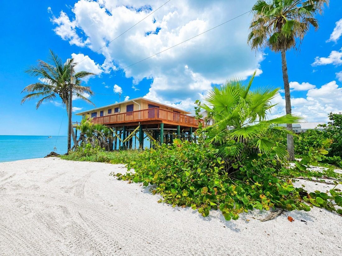 House in Placida, Florida, United States 1 - 18008130