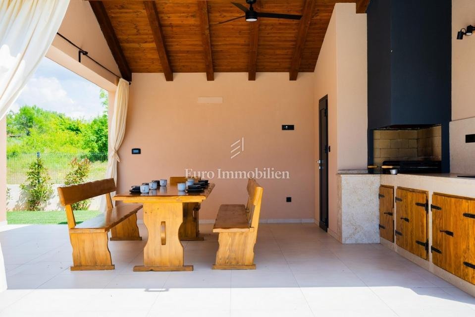 House in Višnjan, Istria County, Croatia 4 - 14460464