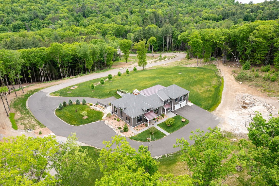 House in Torrington, Connecticut, United States 1 - 18007377