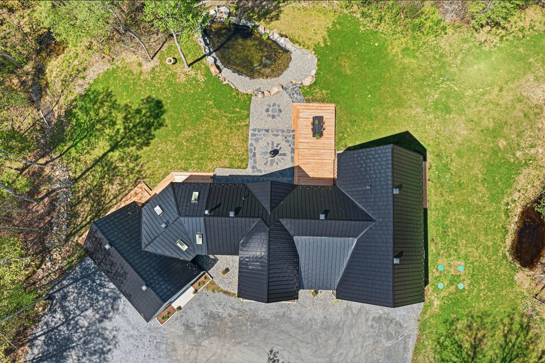 House in Hatley, Quebec, Quebec, Canada 4 - 18010226