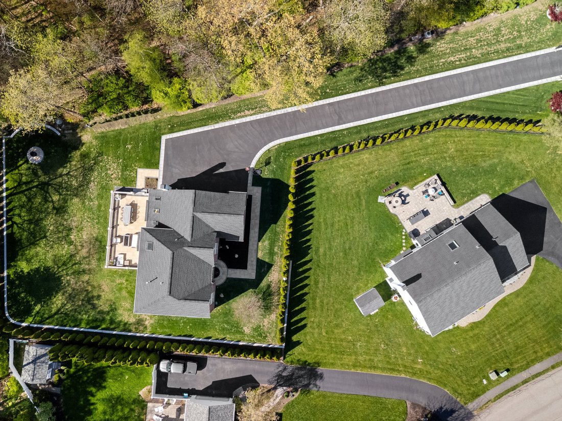 House in Shrewsbury, Massachusetts, United States 2 - 18006577