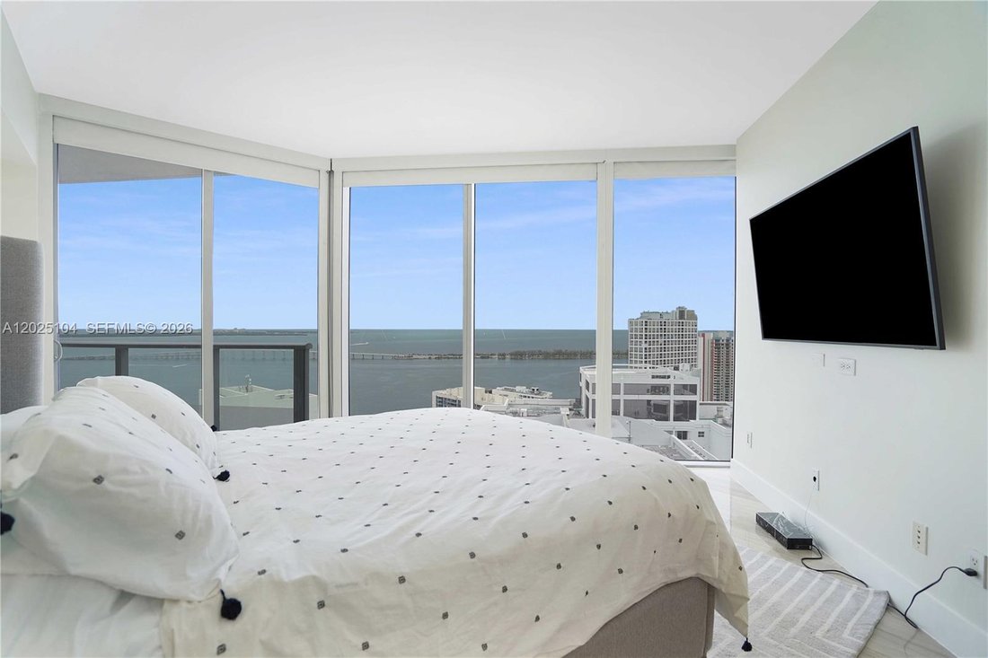 Condo in Miami, Florida, United States 2 - 18007999