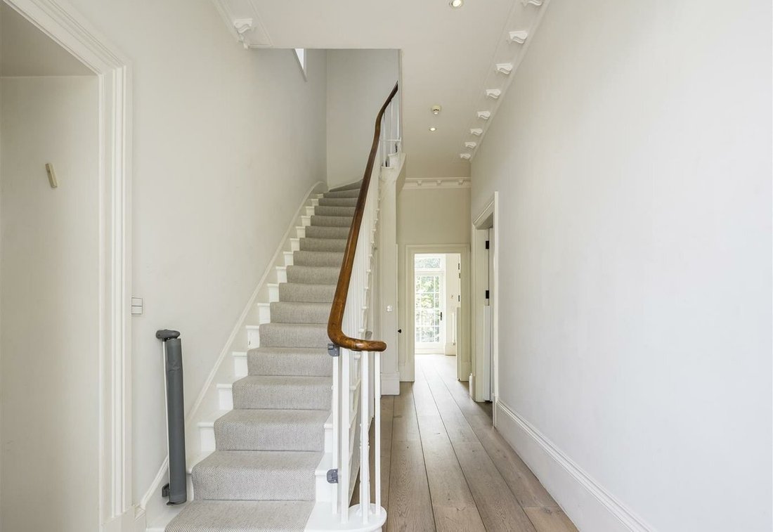 Villa in St John's Wood, Westminster, England 2 - 18007711