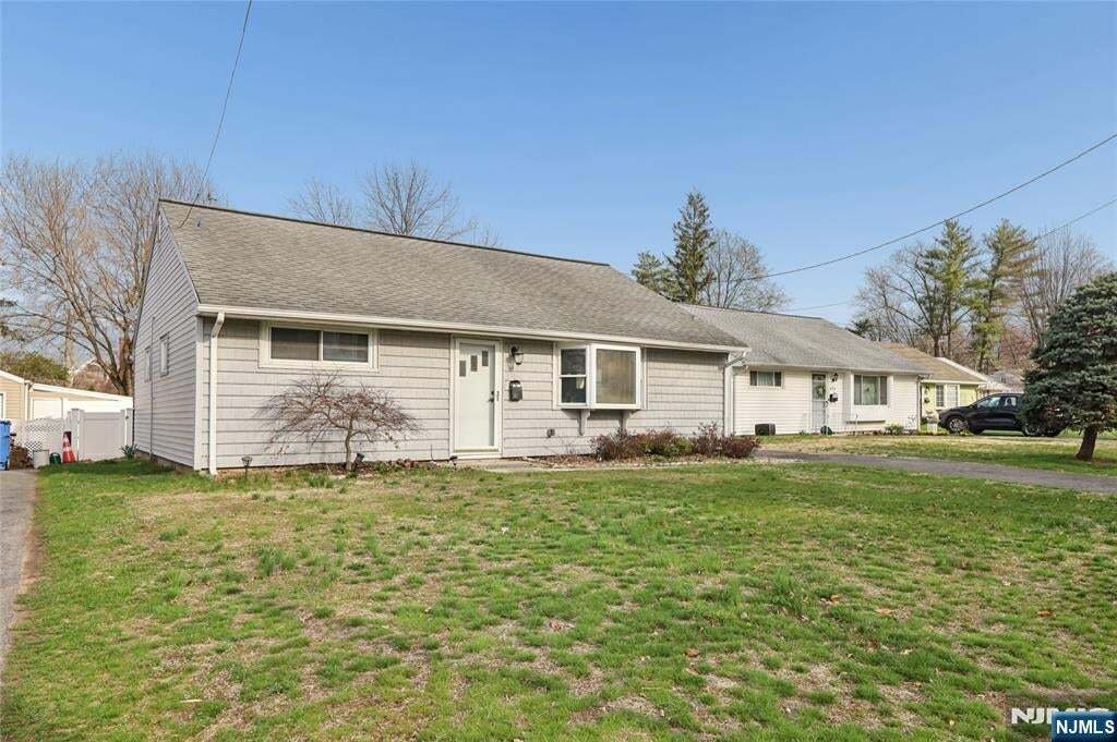 Farm Ranch in Rutherford, New Jersey, United States 1 - 18005469