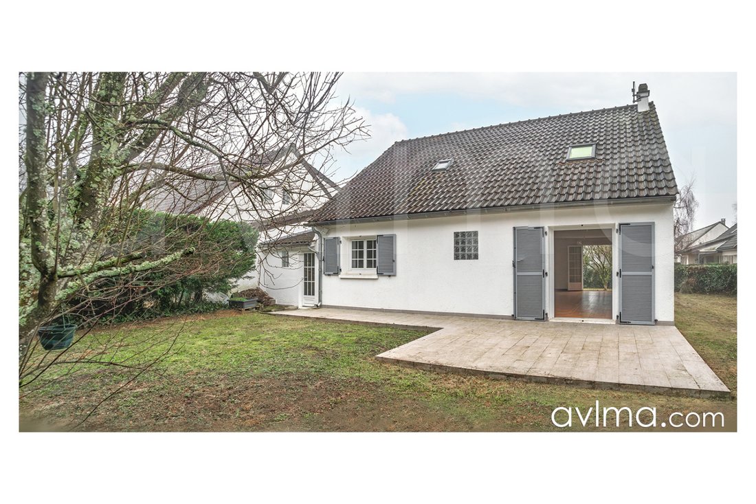 House in Feucherolles, Ile-de-France, France 2 - 18008911