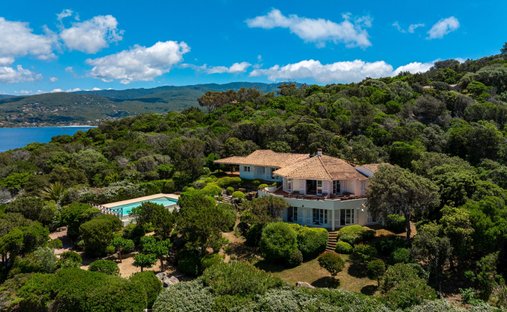 House in Coti-Chiavari, Corsica, France 1
