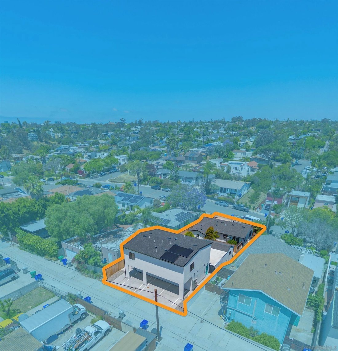 San Diego, California, United States 1 - 18005298