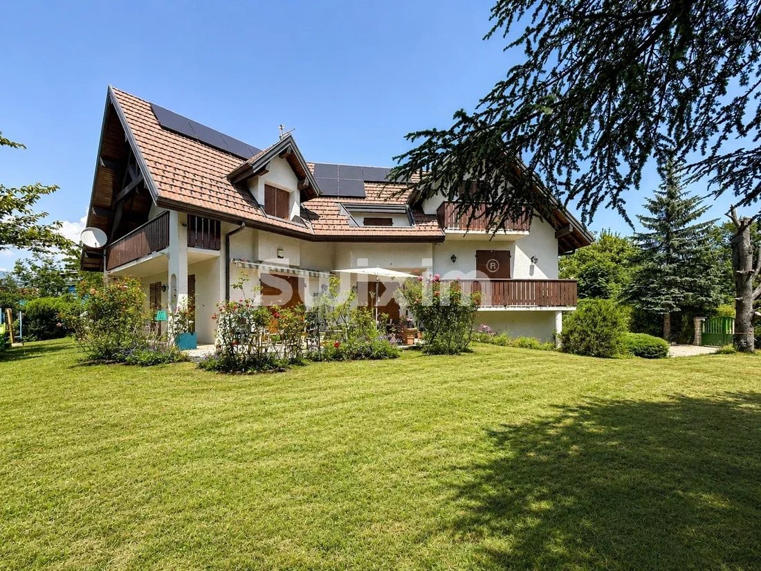 House in Ornex, Auvergne-Rhône-Alpes, France 1 - 18010390