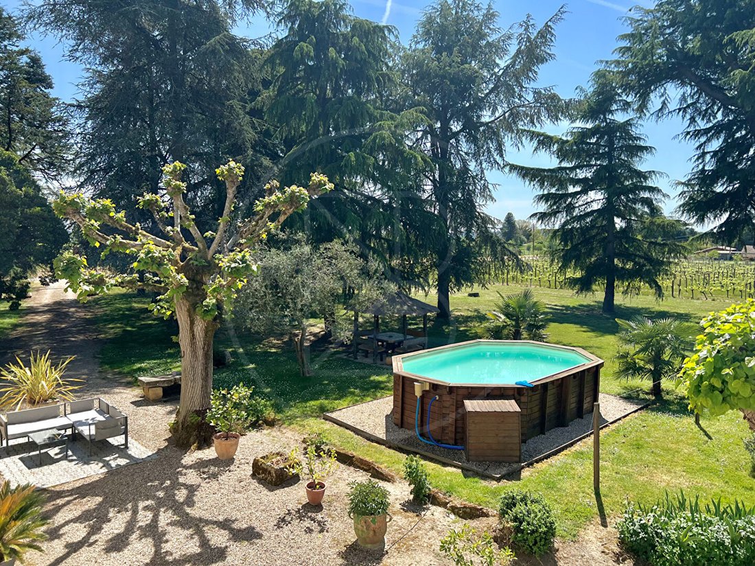 Villa in Saint-Émilion, Nouvelle-Aquitaine, France 3 - 18009297