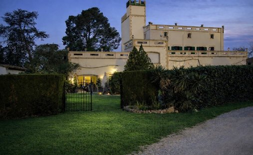 Casa de Campo en Llorenç del Penedès, Cataluña, España 1