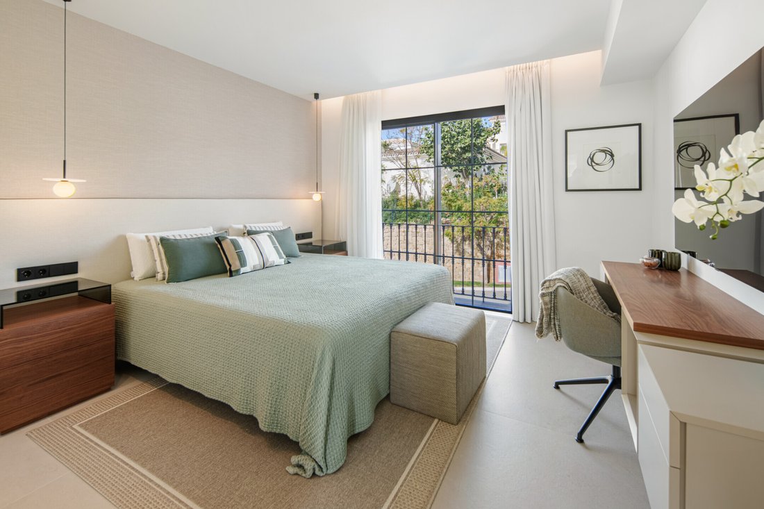 Apartment in Benahavis, Andalusia, Spain 2 - 18007872