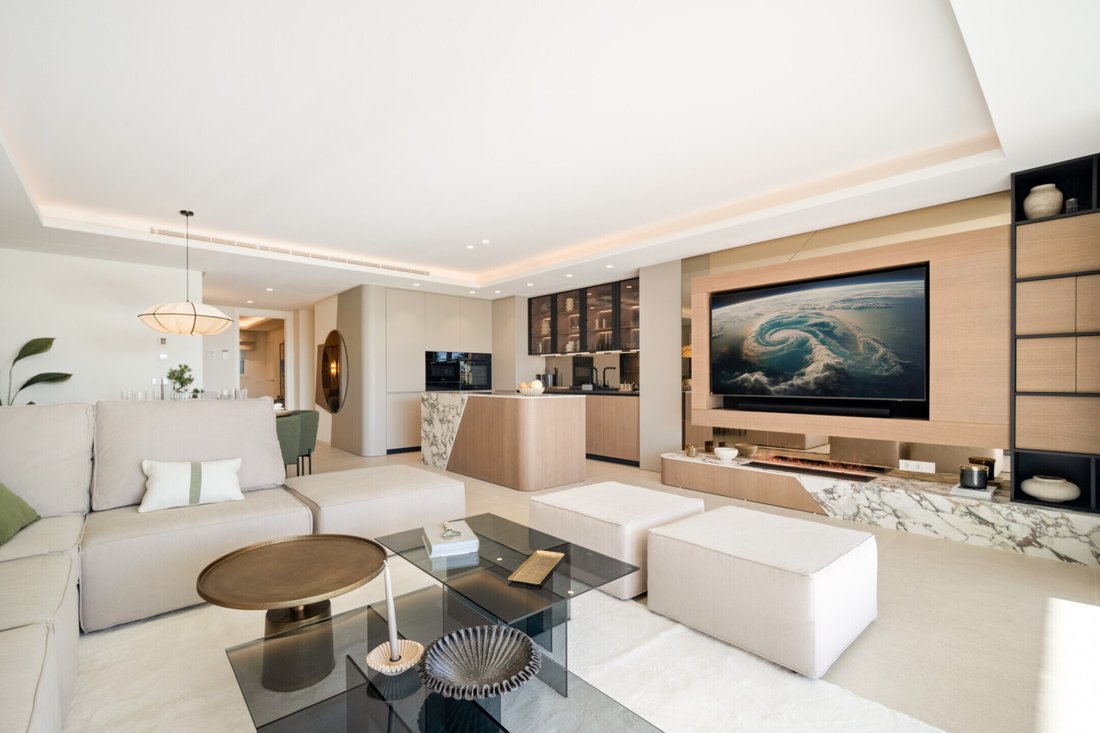 Apartment in Marbella, Andalusia, Spain 1 - 18007946