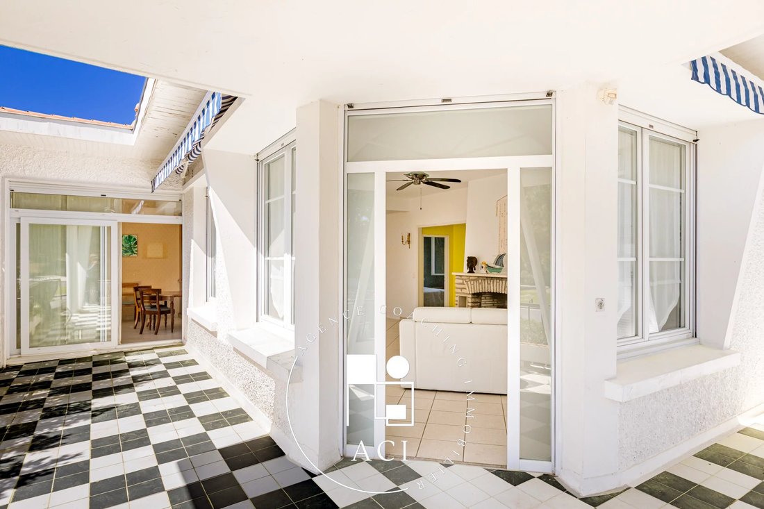 House in Aiguillon, Arcachon, France 2 - 18005643