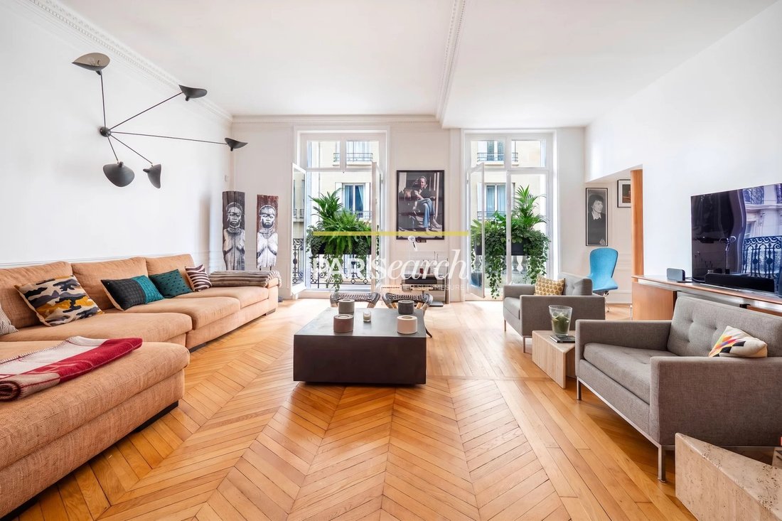 Apartment in Porte Dauphine, Paris 16e Arrondissement, Paris 2 - 17948742