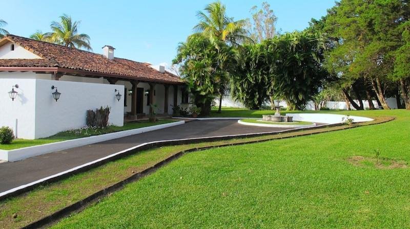 House in Escazu, San José Province, Costa Rica 1 - 18004652
