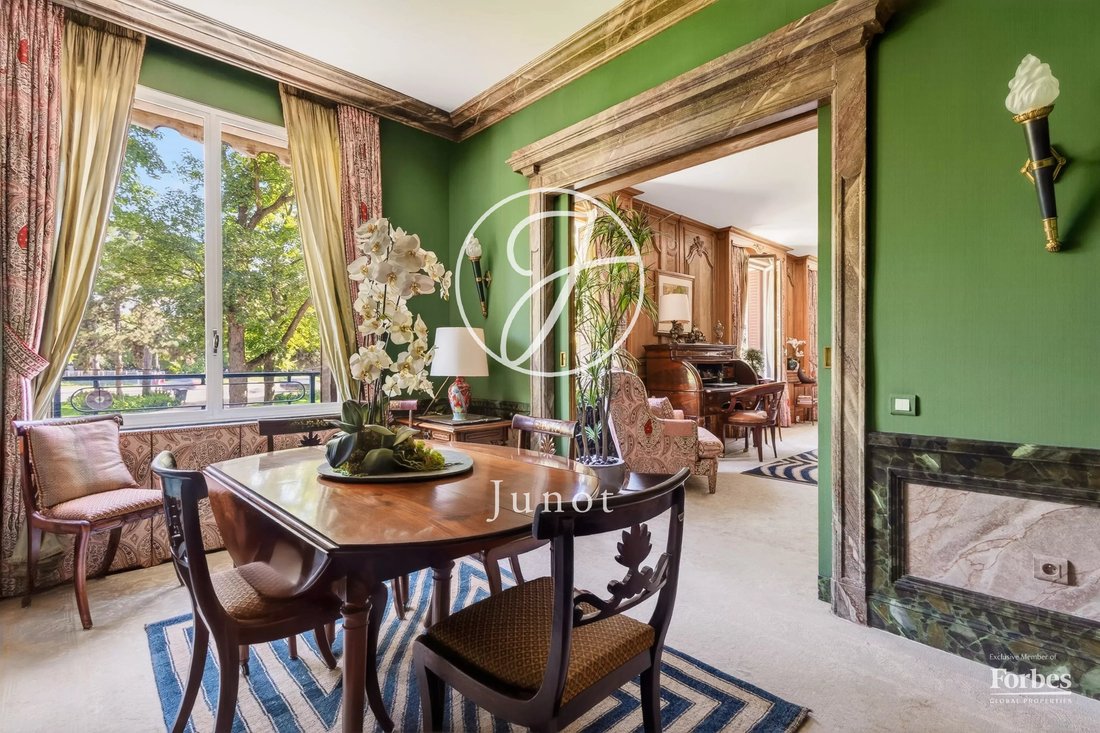 Apartment in Porte Dauphine, Paris 16e Arrondissement, Paris 5 - 18006346