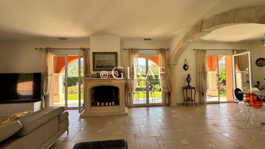 Villa in Centre du Village, La Colle-sur-Loup, France 4 - 18010075