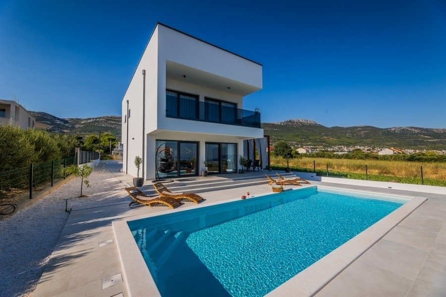Villa in Kastel Novi, Split-Dalmatia County, Croatia 2 - 18009403