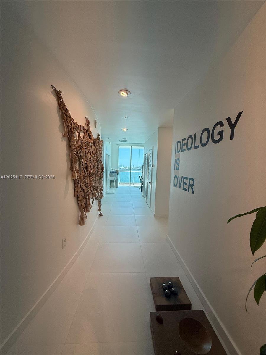 Condo in Miami Beach, Florida, United States 4 - 18008034