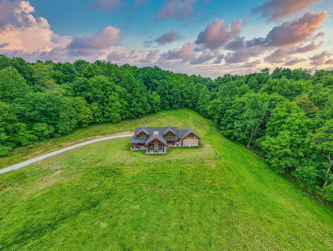 House in Belfast, Tennessee, United States 1 - 18009935