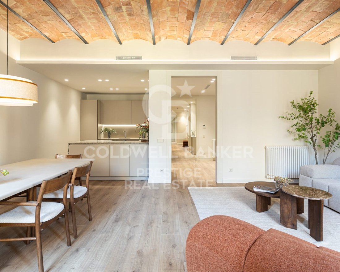 Apartment in Eixample, Barcelona, Spain 4 - 18011118