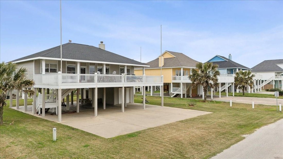 House in Bolivar Peninsula, Texas, United States 4 - 18009712