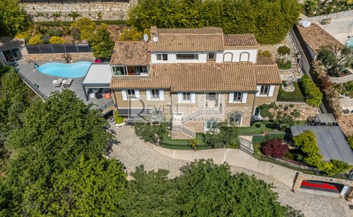 Domaine à Carros, Provence-Alpes-Côte d'Azur, France 1