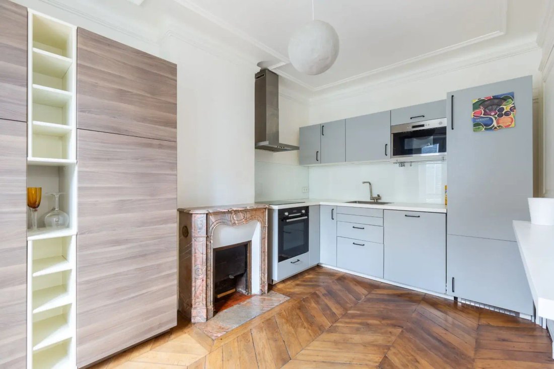 Apartment in Lorette-Martyrs, Paris 9e Arrondissement, Paris 3 - 18005603