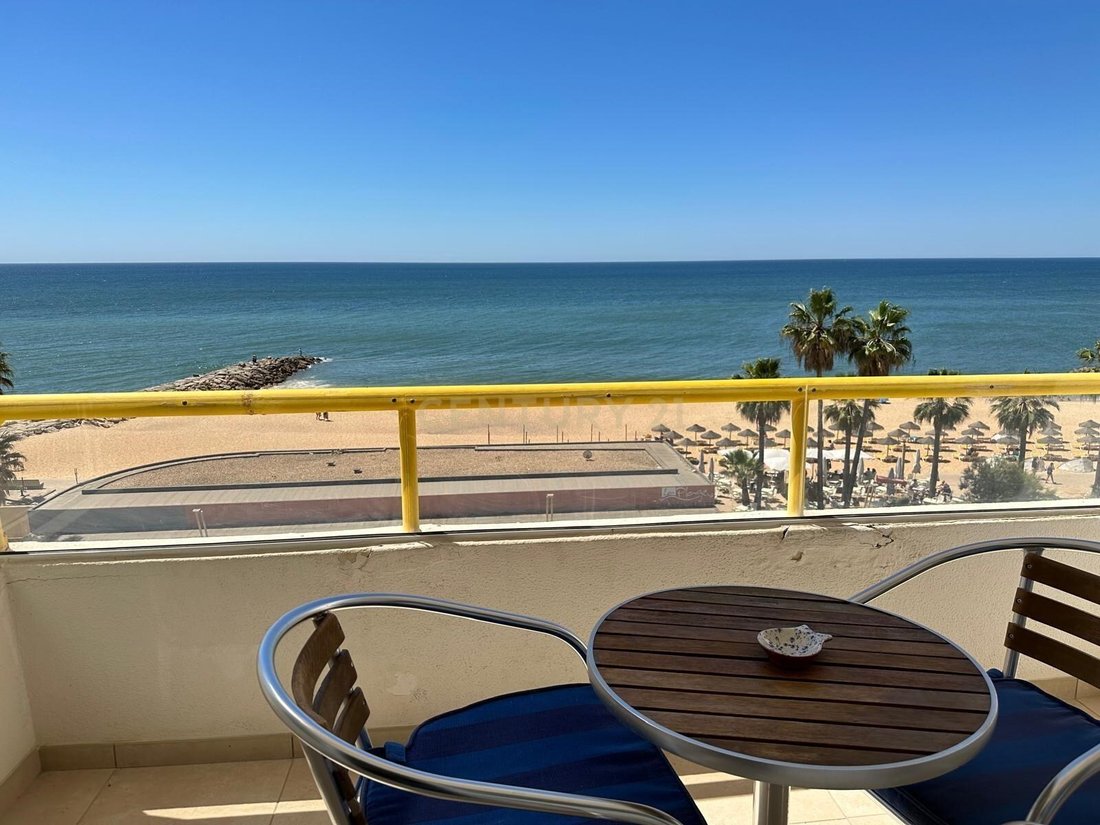 Apartment in Quarteira, Algarve, Portugal 1 - 18009945