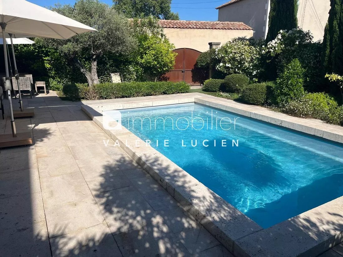 Haus in Maillane, Provence-Alpes-Côte d'Azur, Frankreich 2 - 16811369