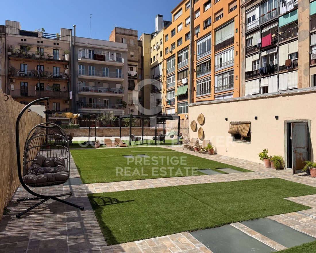 Apartment in Eixample, Barcelona, Spain 1 - 15784505