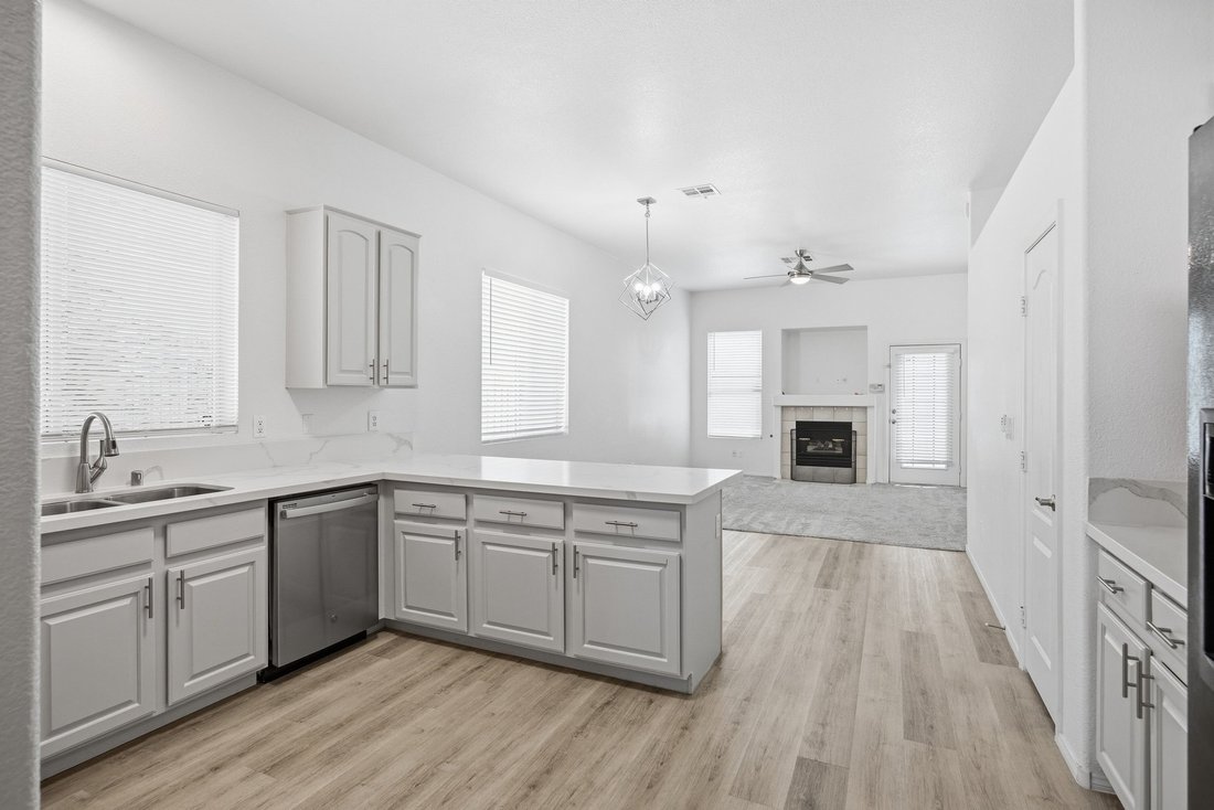 House in Henderson, Nevada, United States 2 - 18006578