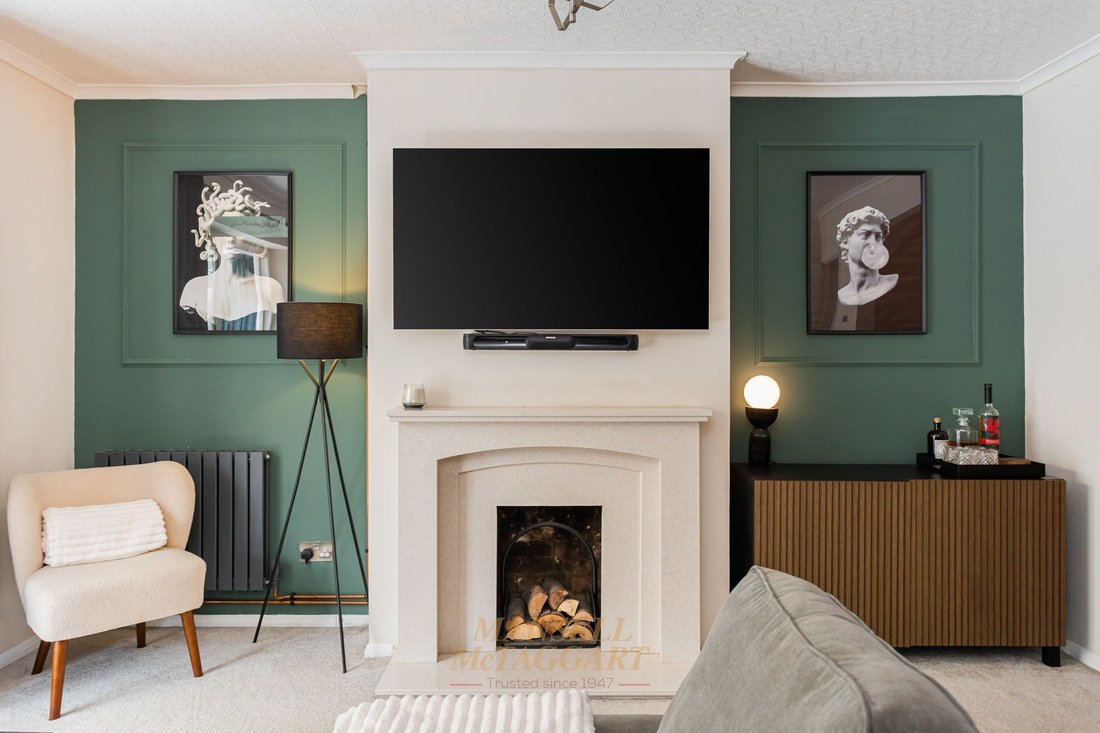 Casa a Horley, Inghilterra 1 - 18006157