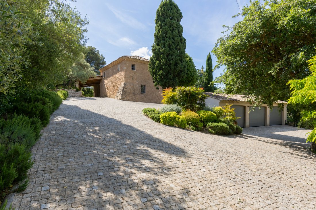 House in Granettes-Jauberte-Sainte Anne, Aix-en-Provence, France 4 - 18008929