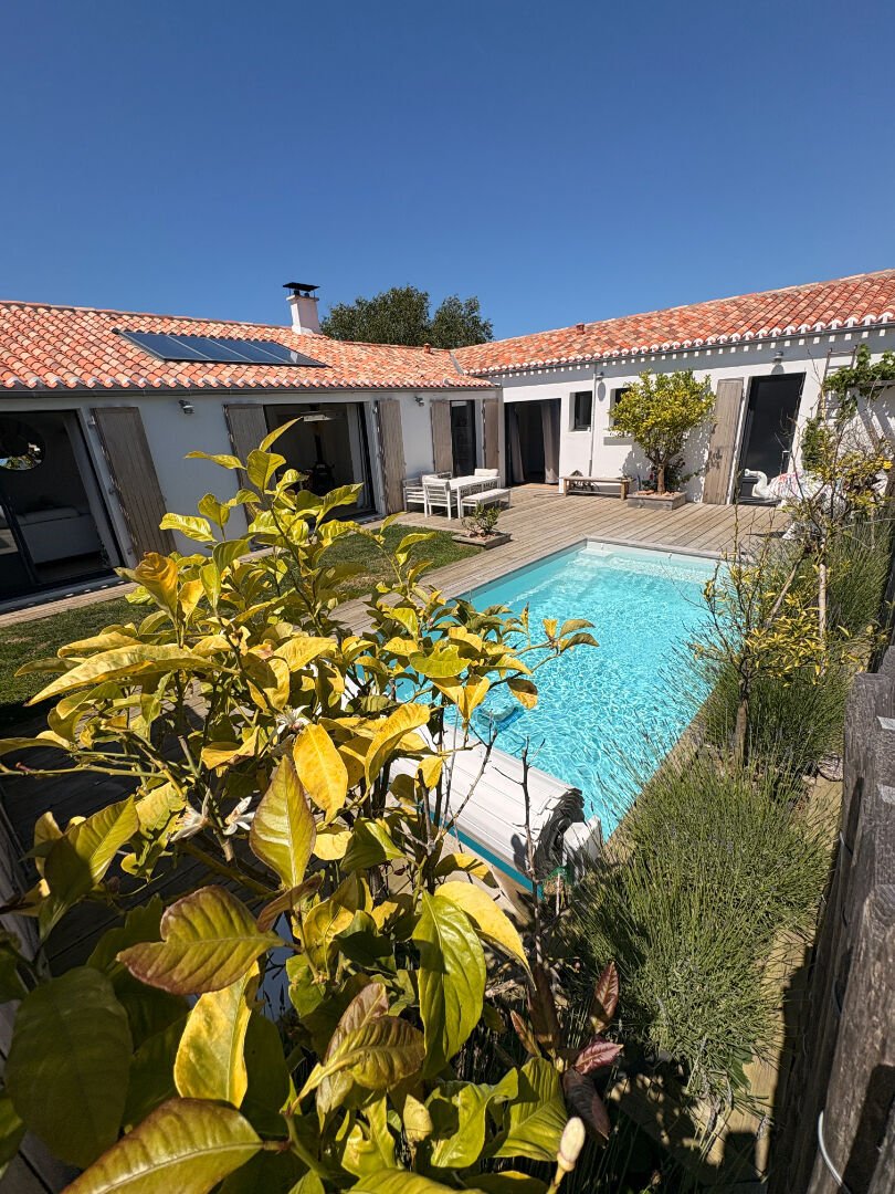 Villa in Nord Ouest, Ile d'Yeu, France 1 - 18006950