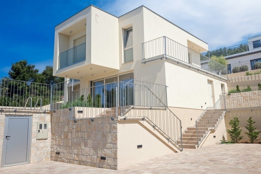 Villa in Sibenik, Sibenik-Knin County, Croatia 1 - 18009396