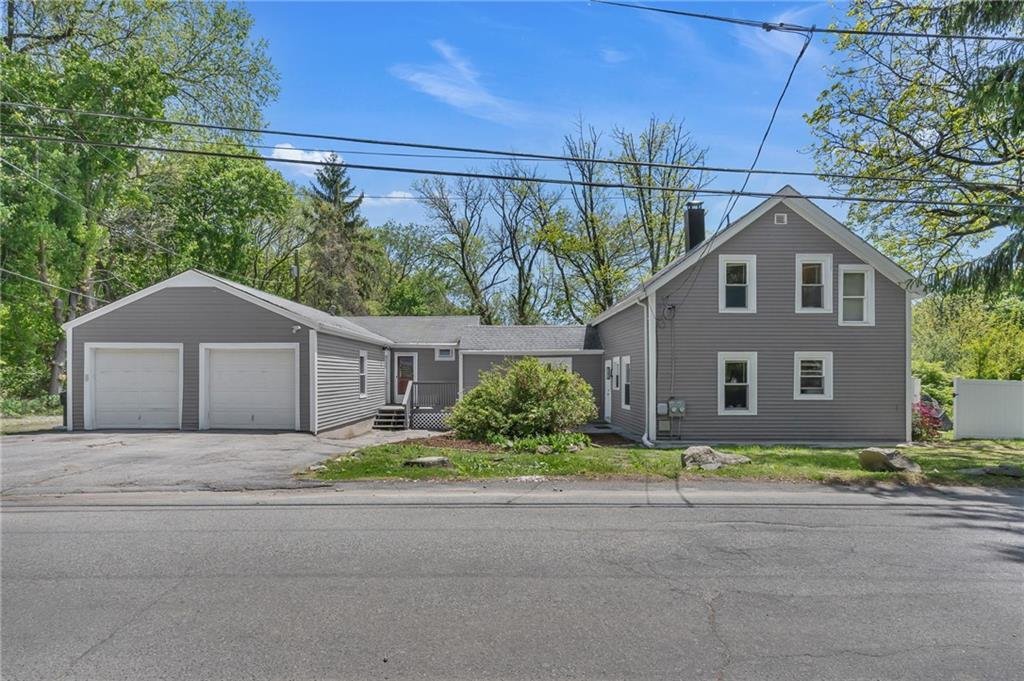 House in Cumberland, Rhode Island, United States 1 - 18007370