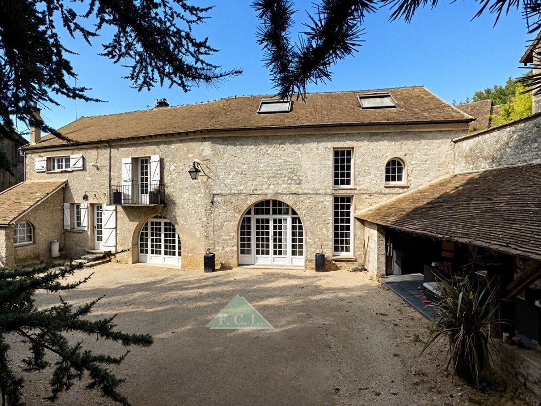 Villa in Bas, Maule, France 1 - 18009513