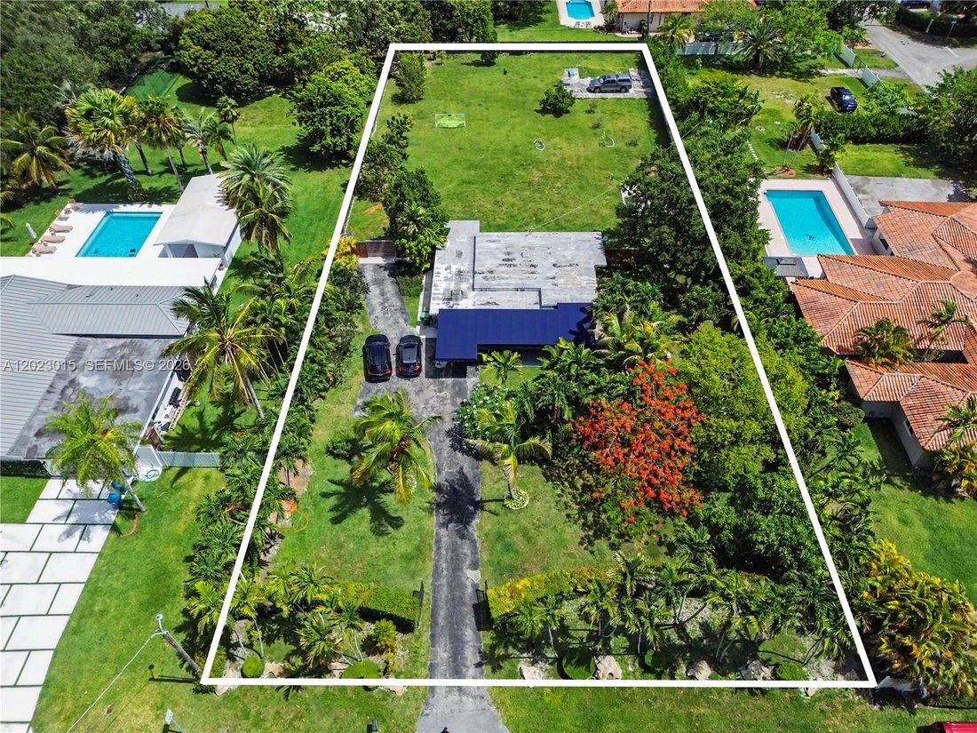 Casa a Coral Gables, Florida, Stati Uniti 4 - 17990905