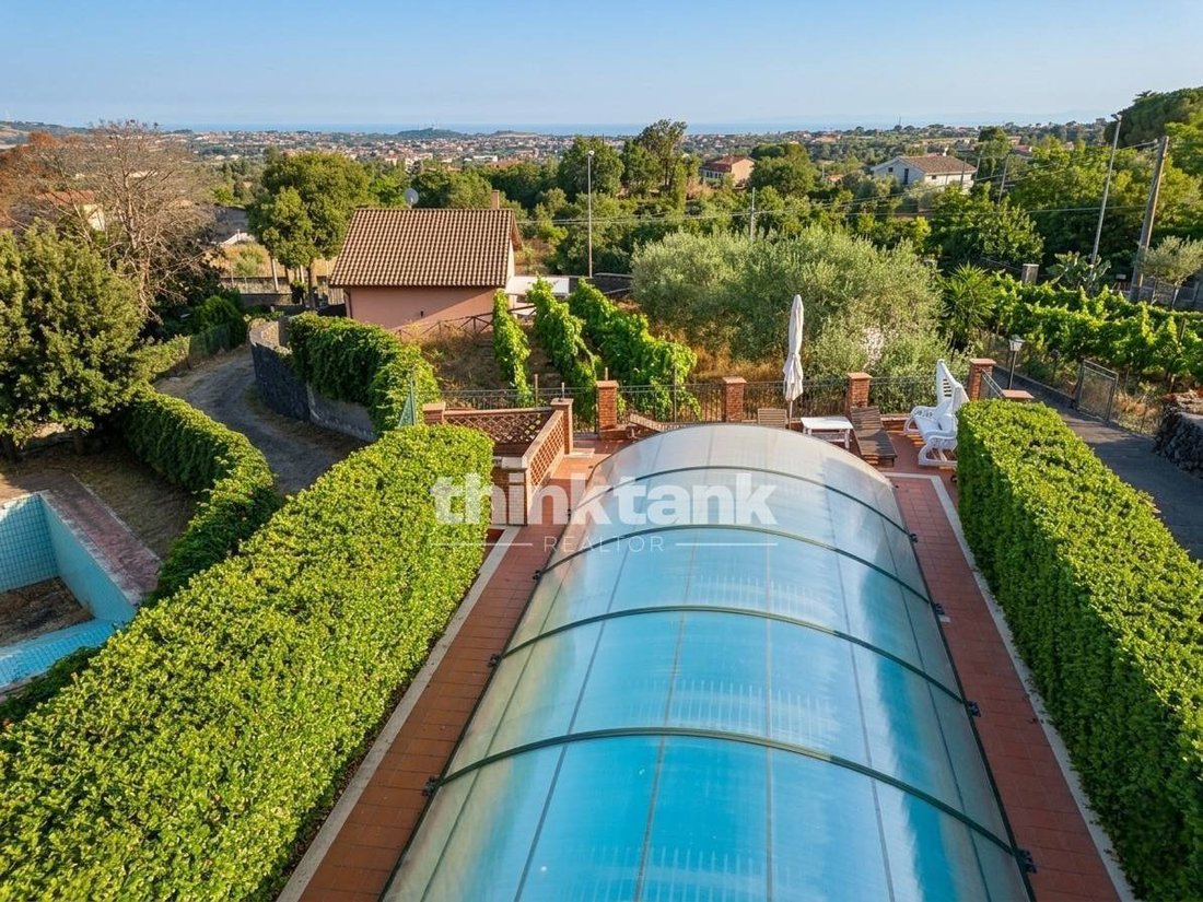 Villa in Trecastagni, Sicily, Italy 3 - 18012064