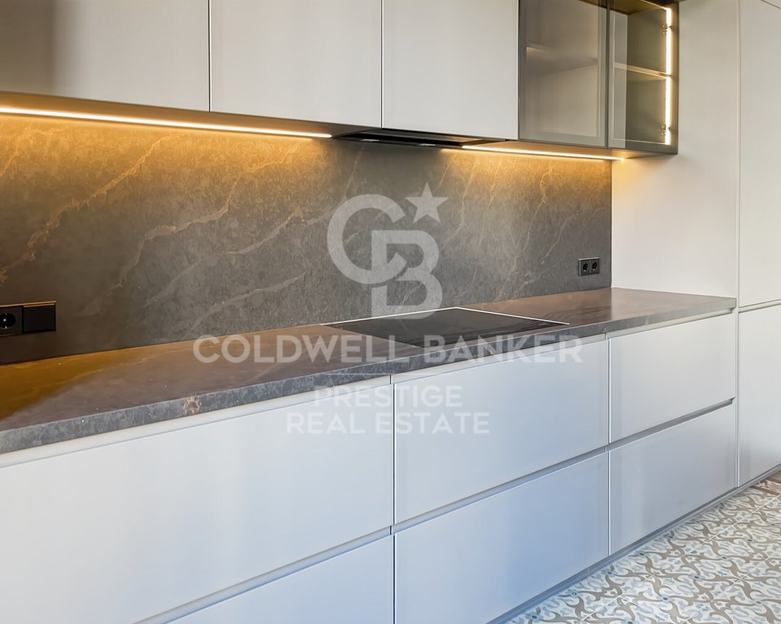 Appartamento a Eixample, Barcellona, Spagna 4 - 16973473