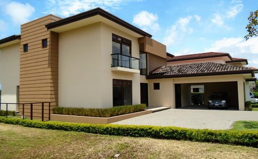 Casa en Santa Ana, San José, Costa Rica 1