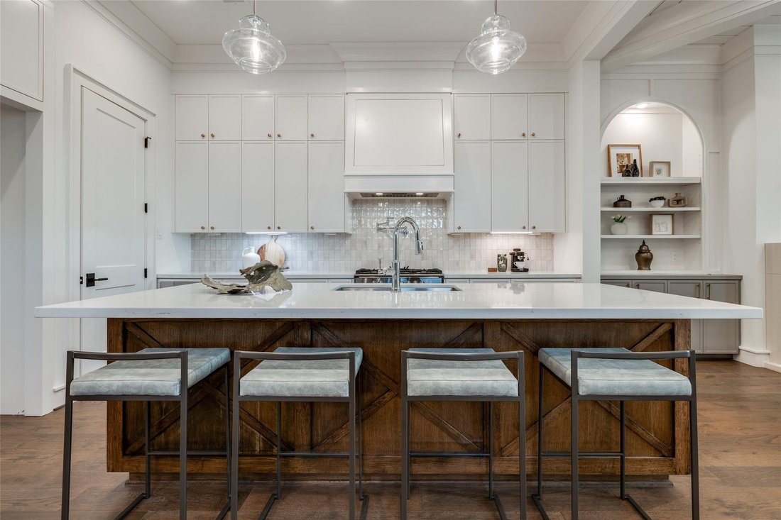 House in Houston, Texas, United States 5 - 18009699