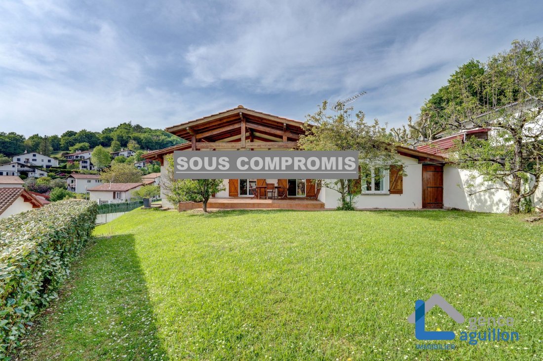 House in Mendi-Choko-Karrikatxar-Olhette, Urrugne, France 1 - 17784649