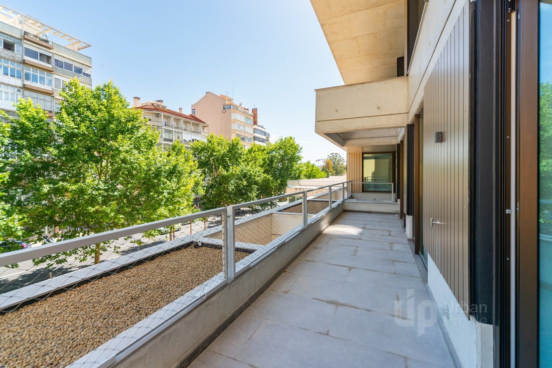 Apartment in Alvalade, Lisbon, Portugal 1 - 17810041