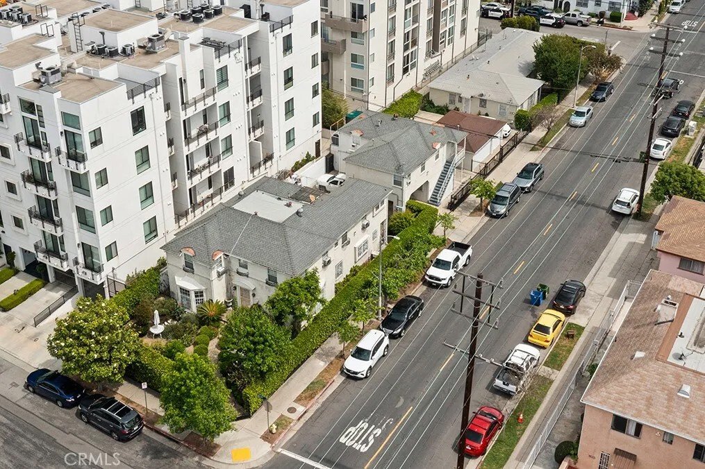 Los Angeles, California, United States 2 - 17665753