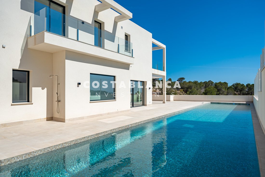 Villa in Finestrat, Valencian Community, Spain 2 - 18005590