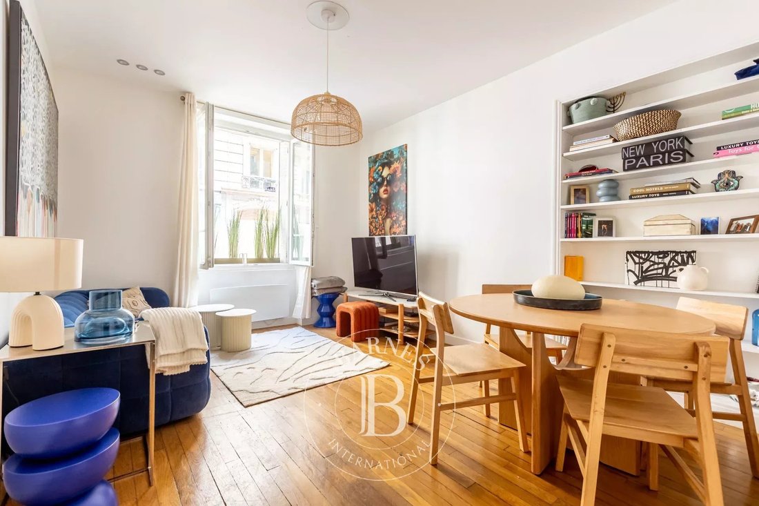 Apartment in Batignolles-Cardinet, Paris 17e Arrondissement, Paris 1 - 18006352
