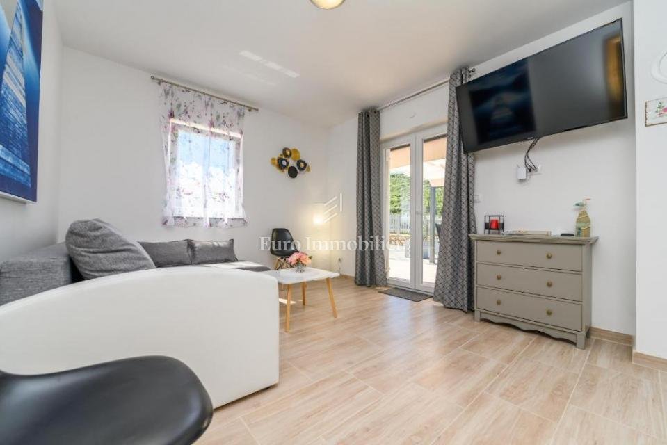 Apartment in Miholascica, Primorje-Gorski Kotar County, Croatia 4 - 18010695